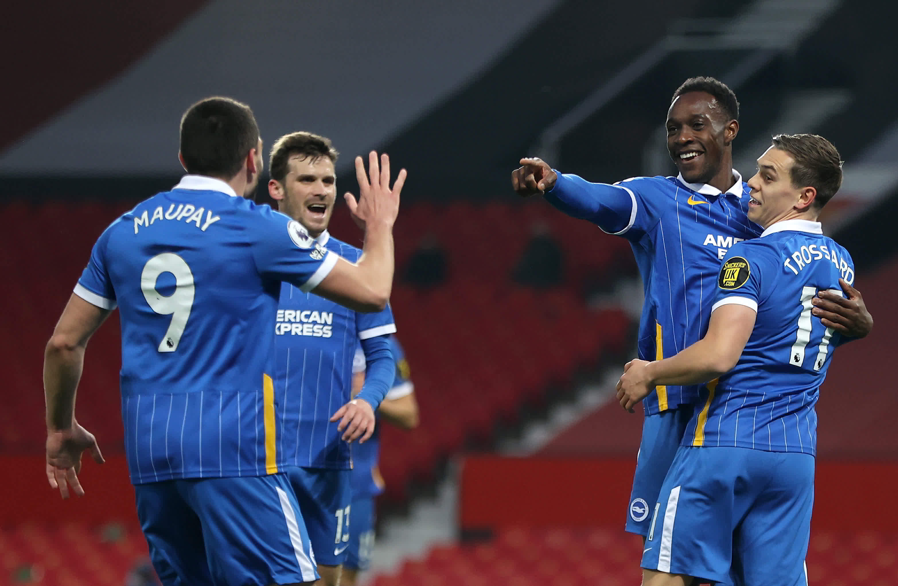 球队中扮演 球队中扮演