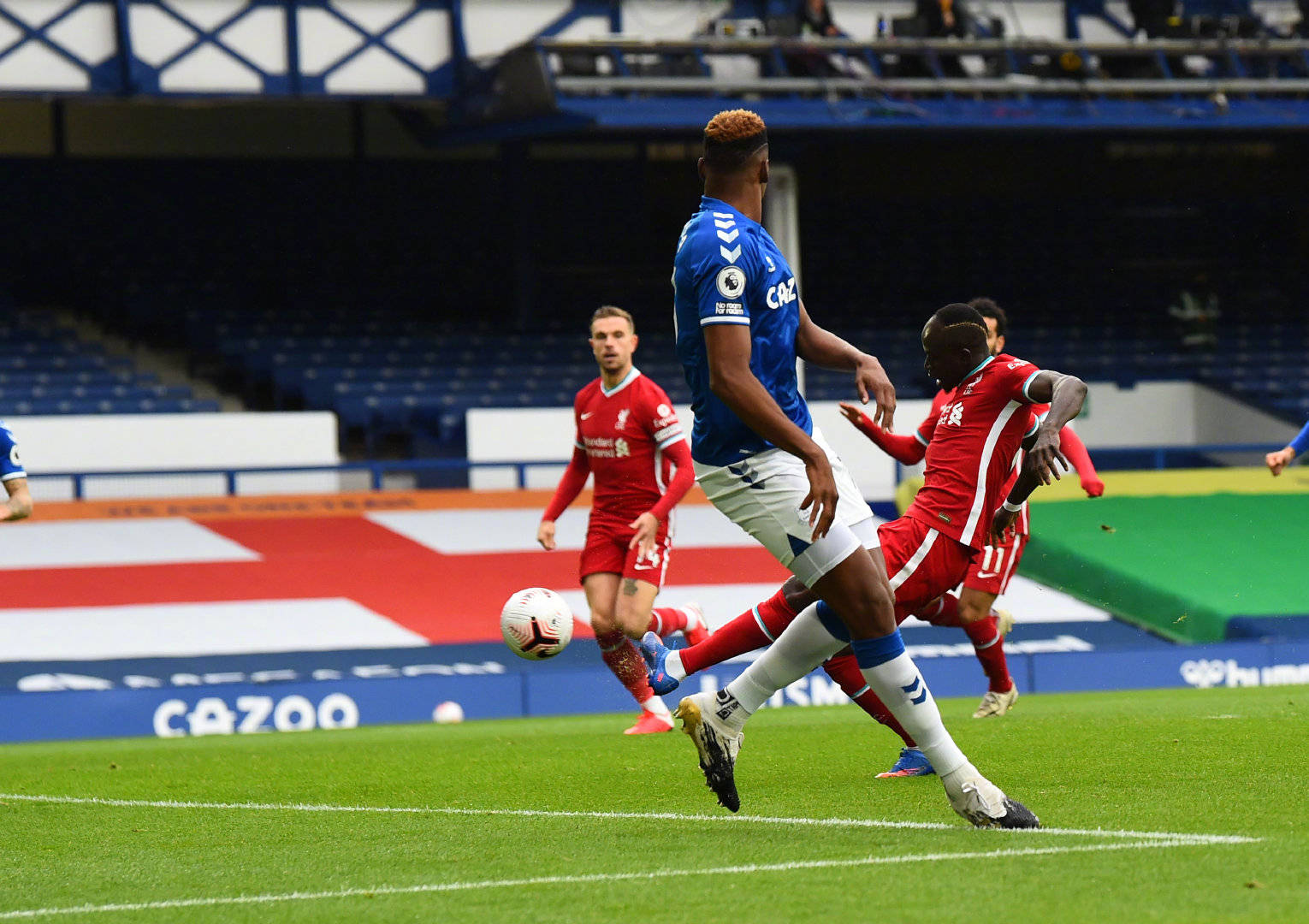 方面因素综 方面因素综